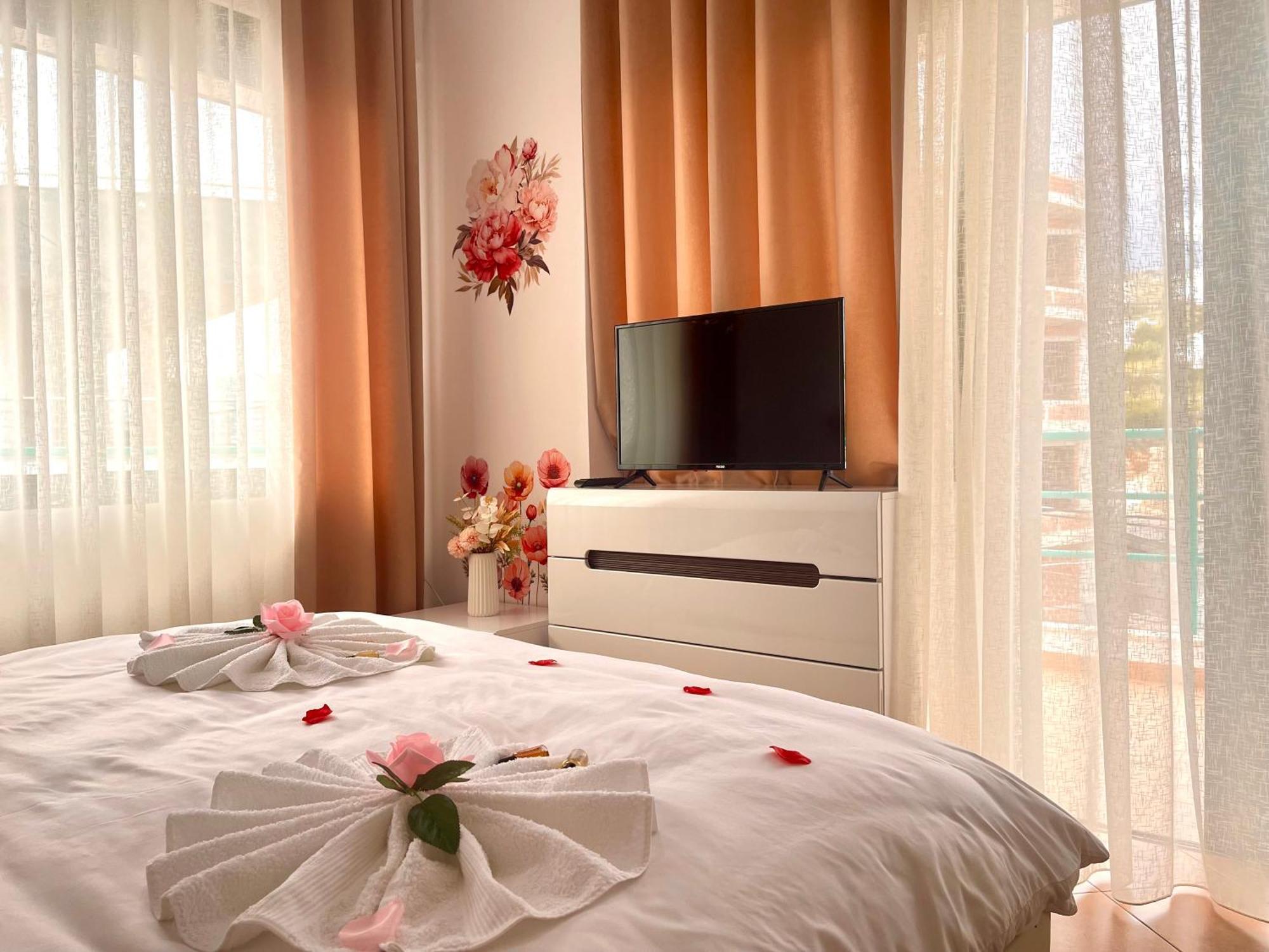 Onde Del Mare Apartment Sarande Bagian luar foto