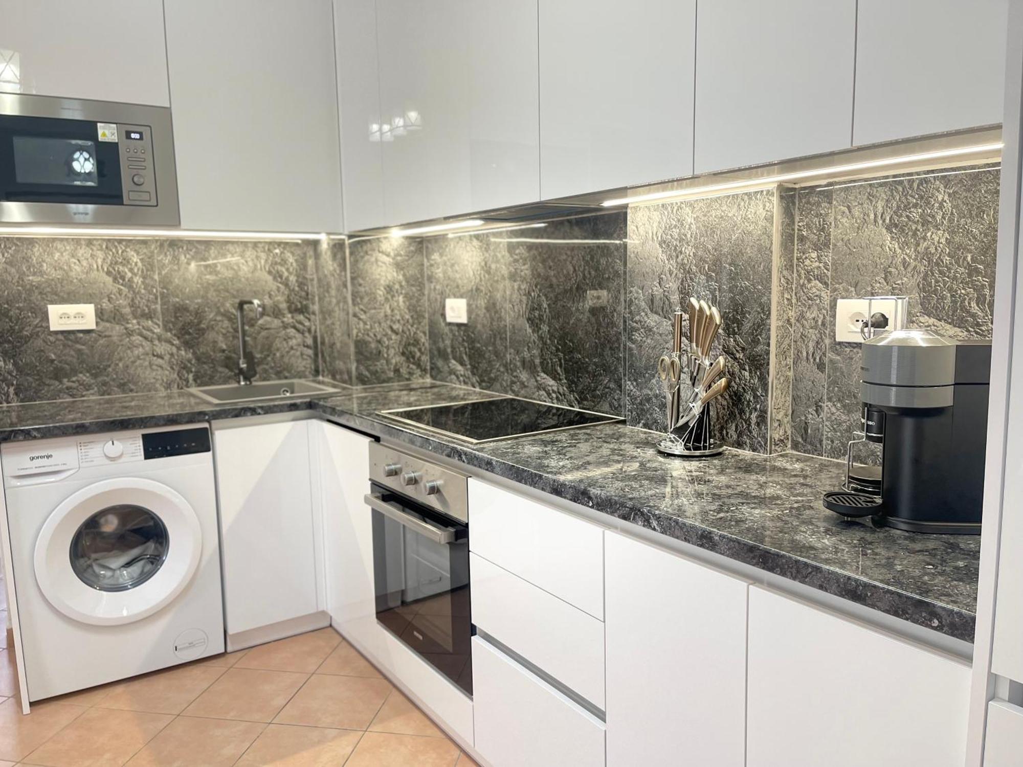 Onde Del Mare Apartment Sarande Bagian luar foto